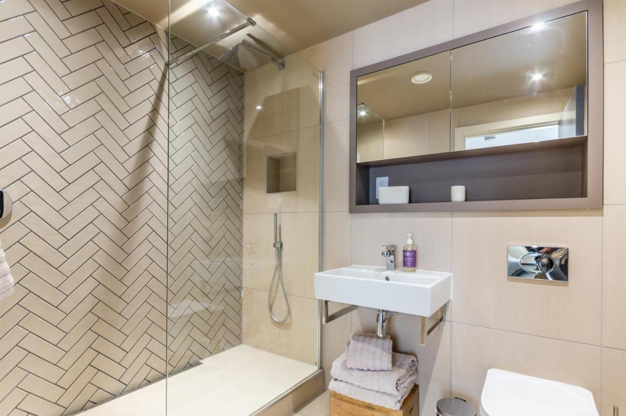 Apartment 24 Hudson Quarter