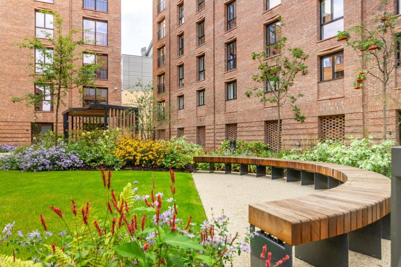 24 Hudson Quarter Apartment